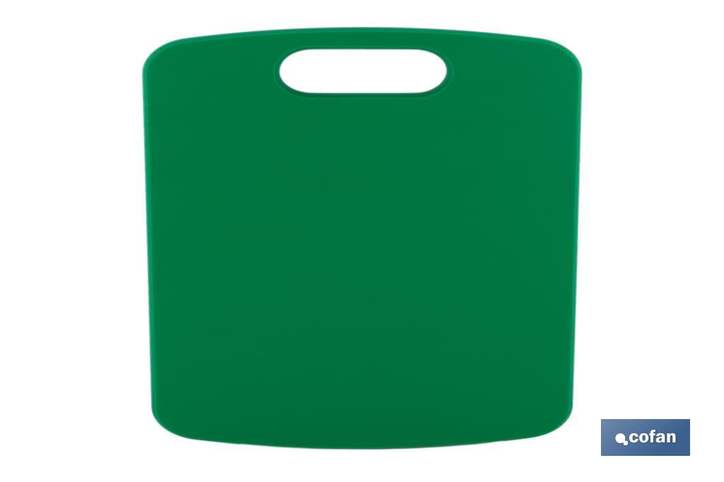 TABLA CORTE CON ASA VERDE 34X24X1.5cm MODELO CHIPS