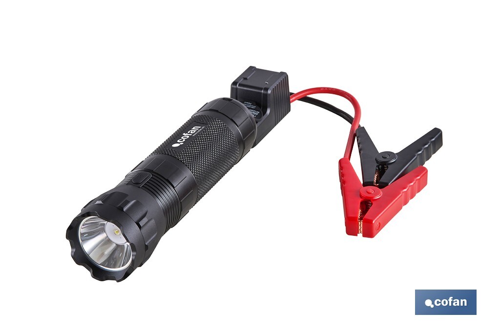 ARRANCADOR DE BATERIAS CON LINTERNA