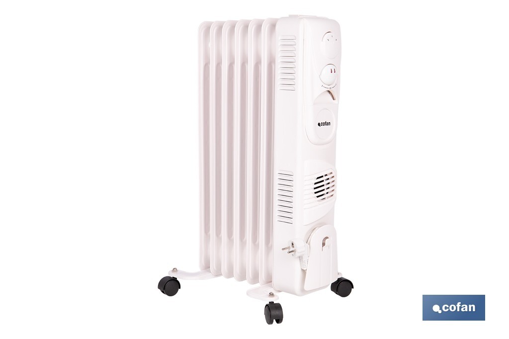 RADIADOR DE ACEITE CON TERMOSTATO REGULABLE Y VENTILADOR 7 ELEMENTOS 1500 W