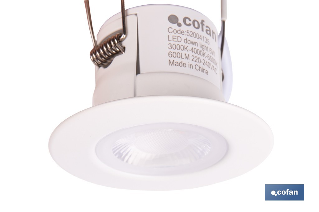 DOWNLIGHT ESTANCO 6 W IP65 600 LM 3 CCT Ø80 X 50 MM
