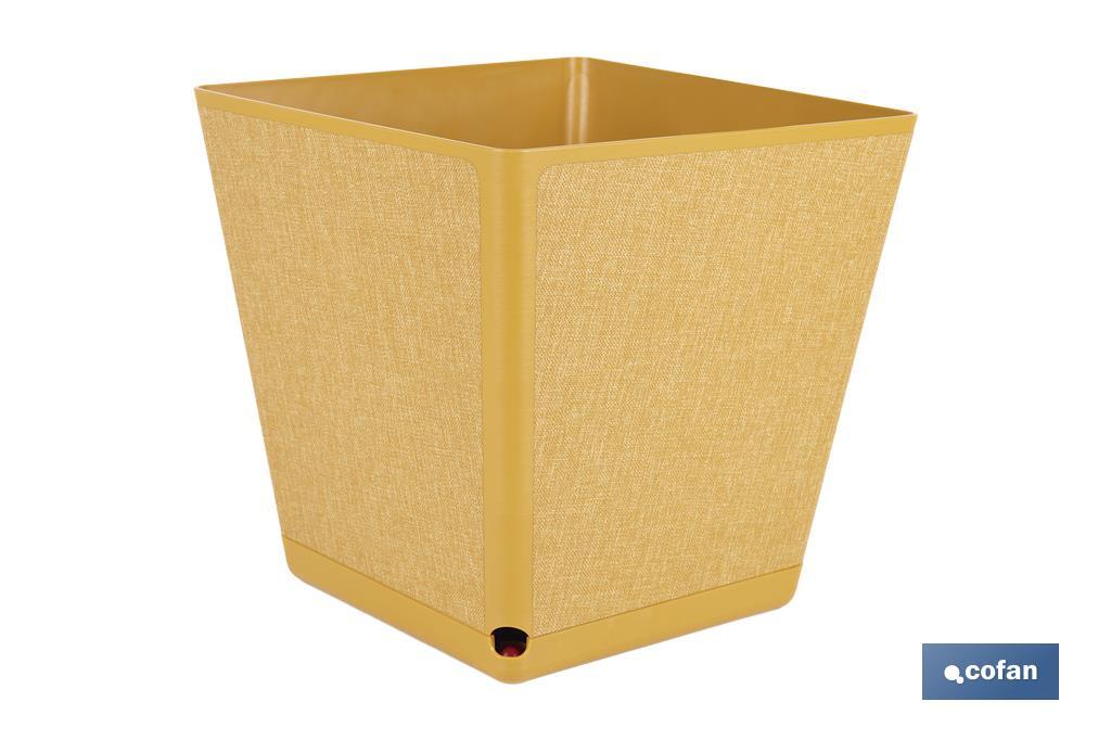 MACETA O MACETERO GAMA TEXTIL CUADRADA COLOR MOSTAZA PP 298 X 298 X 300 MM 18 L venta unitaria