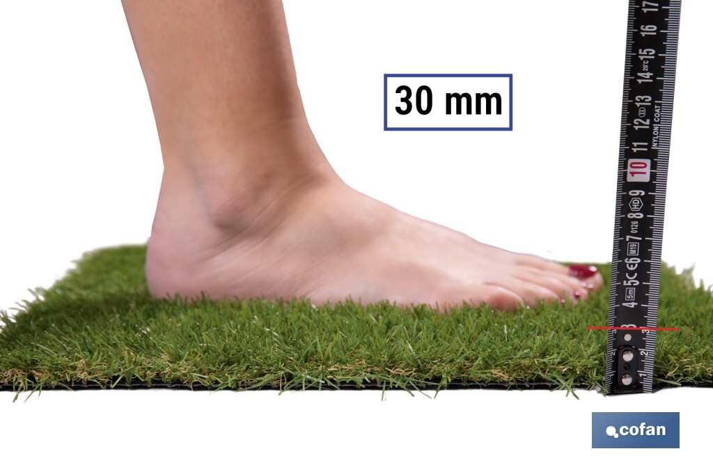 Césped Artificial de 30 mm para terraza y jardín | Modelo acolchado, confortable y resistente | Ideal para exteriores y piscina